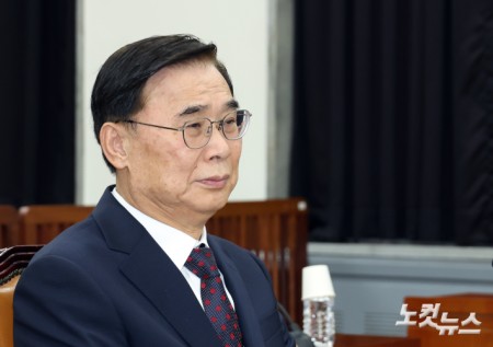 정보위 출석한 이종석 국정원장