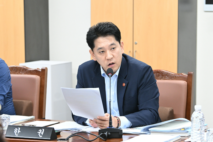 한권 제주도의원. 도의회 제공 