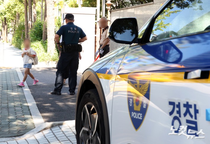 잇단 유괴시도 불안..등하굣길 순찰 강화