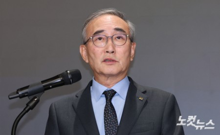김영섭 KT 대표 “소액결제 피해, 큰 불안과 심려 끼쳐 사과”