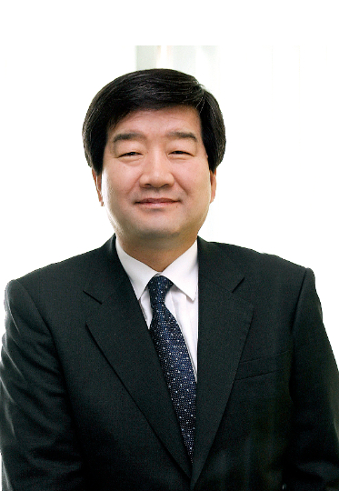 SNT그룹 최평규 회장. SNT그룹 제공