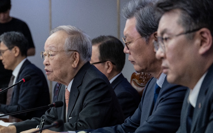 노동 정책관련 경영계 입장 말하는 손경식 경총 회장. 연합뉴스