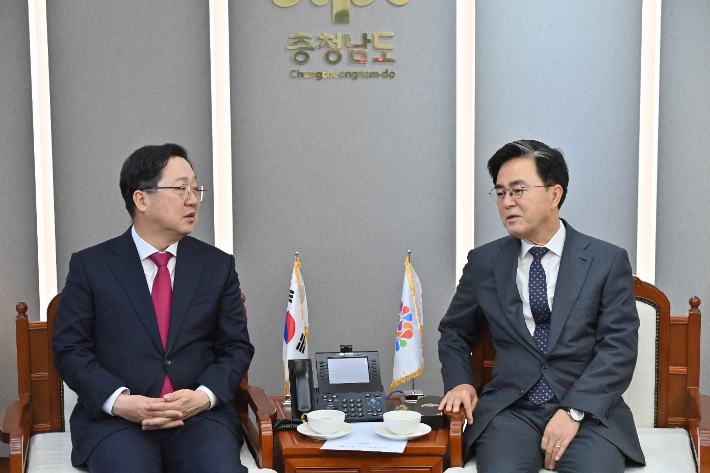 이장우 대전시장과 김태흠 충남지사. 충남도 제공