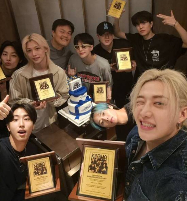 스트레이 키즈 SNS 캡처