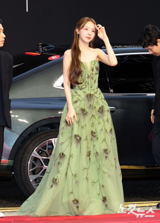 요정 같은 방민아