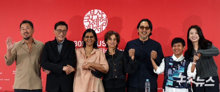 부산국제영화제 경쟁심사위원 기자회견