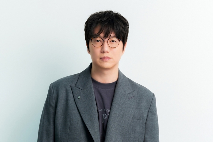 성시경, 소속사 '미등록 운영' 사과…"탈세 목적 X, 소득 투명 신고"