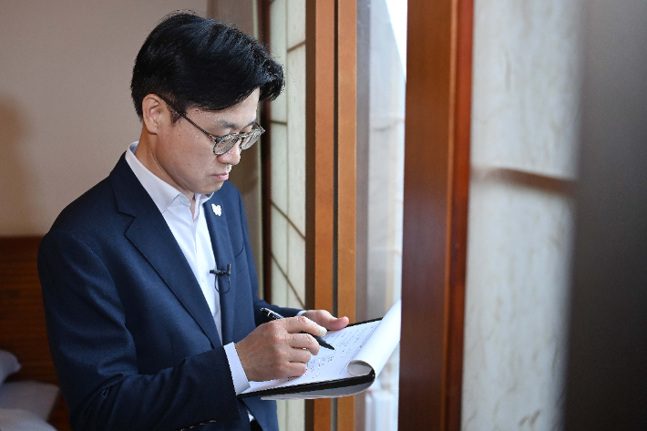 김정관 산업통상자원부 장관. 연합뉴스