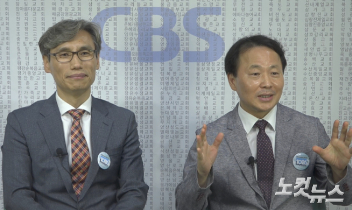 김기덕 진주성시화운동본부 기획국장 겸 진주교회 목사(왼쪽), 김동훈 진주성시화운동본부 실행위원 겸 총무 꿈꾸는교회  목사 