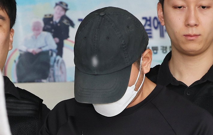 KT 무단 소액결제 사건의 피의자인 중국 국적 남성 A씨. 연합뉴스