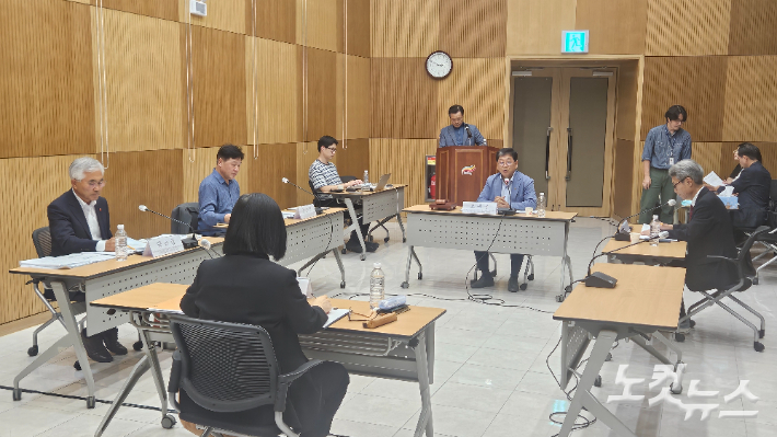 제8차 분과위원회의 모습. 고상현 기자