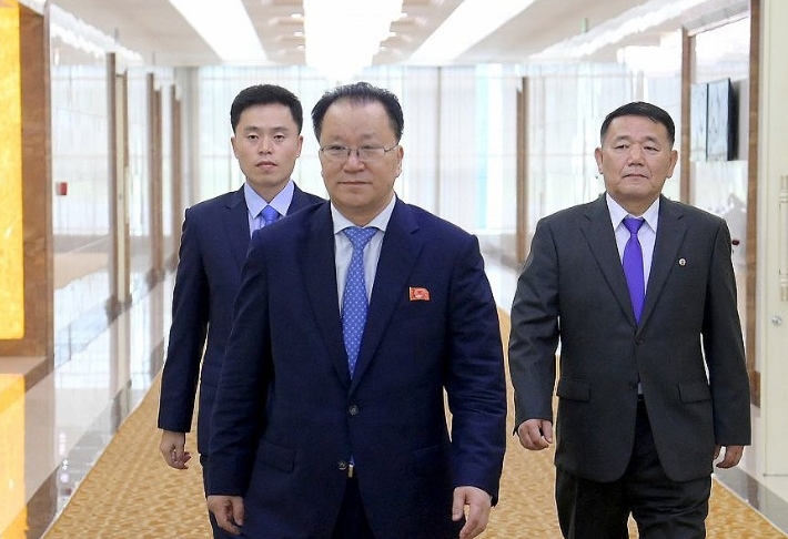 김선경 외무성 부상을 단장으로 하는 북한 대표단이 유엔총회 제80차 회의에 참가하기 위해 지난 25일 평양을 출발했다고 조선중앙통신이 26일 보도했다. 연합뉴스