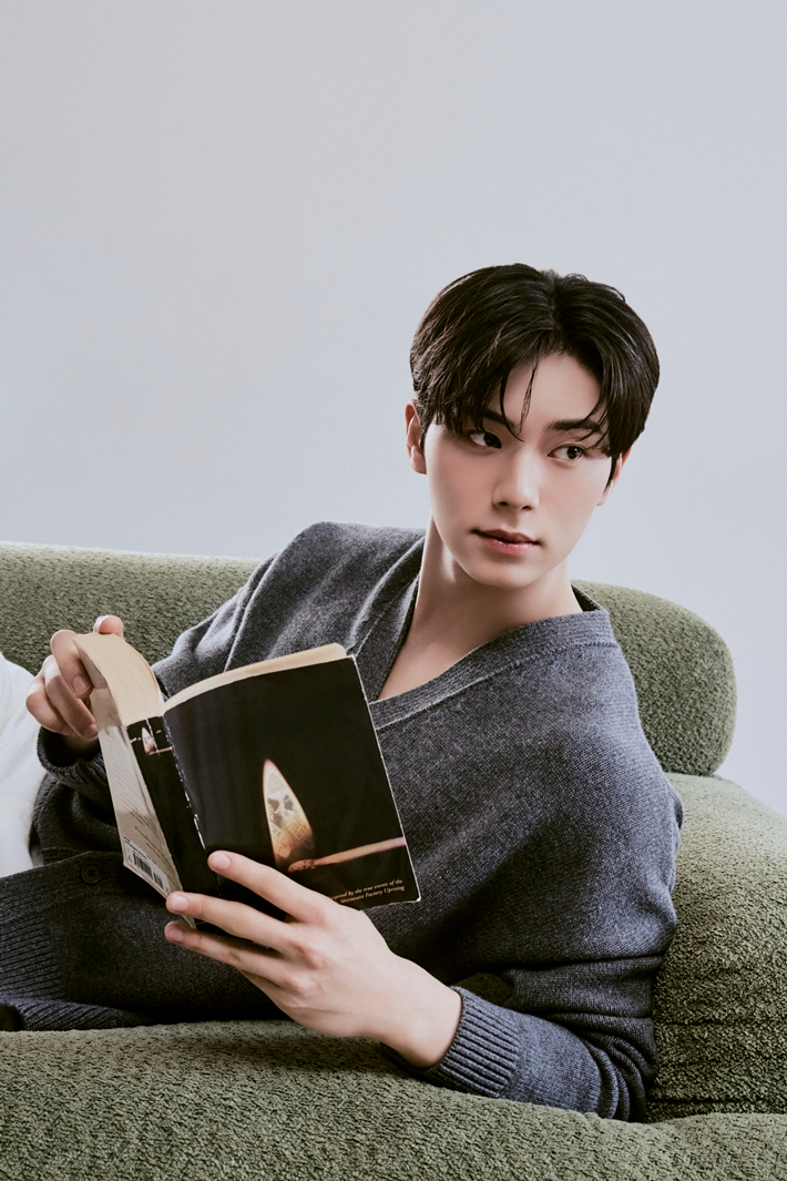 이채민은 이날 인터뷰에서 장태유 감독을 향한 팬심을 드러내며 본인이 '성공한 덕후'라고 말했다. 바로엔터테인먼트 제공