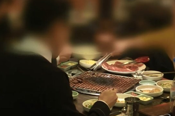 [단독]오마카세·한우·스시…검찰, 특경비로 먹었다