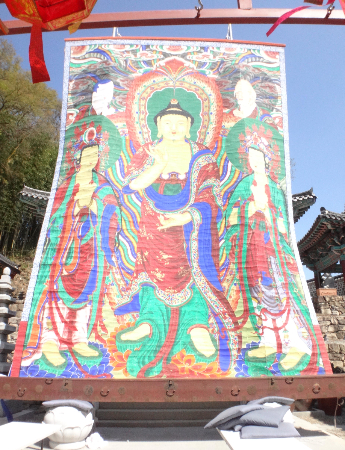 진주 호국사 괘불도 및 괘불함. 경남도청 제공 