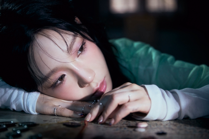 오늘(7일) 데뷔 10주년을 맞은 가수 태연. SM엔터테인먼트 제공