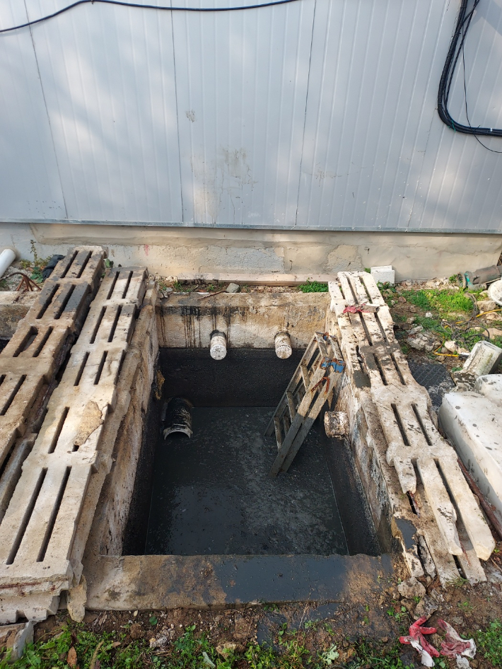 지난해 12월 2일 완주군 소양면 돈사 사고 사진. 전북소방본부.