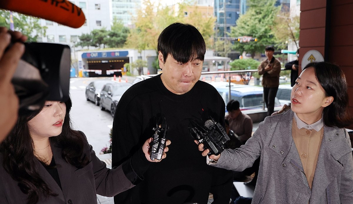 [속보]음주 운전 혐의 개그맨 이진호 여자친구 자택서 숨진 채 발견
