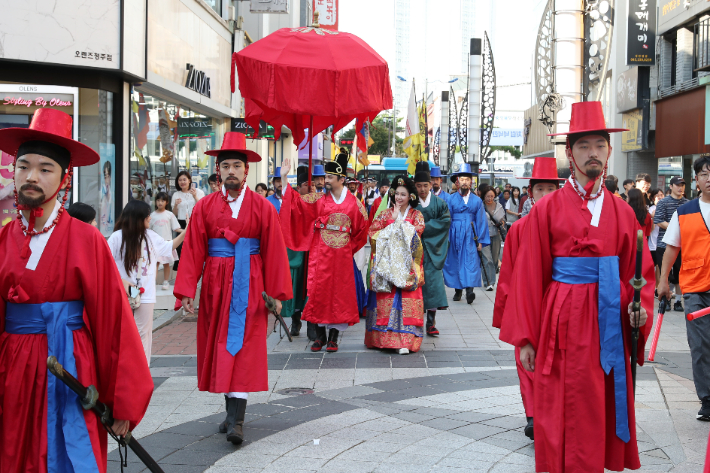 세종대왕과 초정약수축제. 청주시 제공