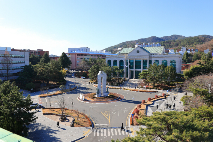 울산대학교 캠퍼스 전경. 사진 울산대 제공