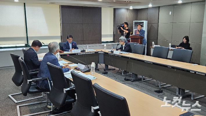 제9차 분과위원회의. 고상현 기자