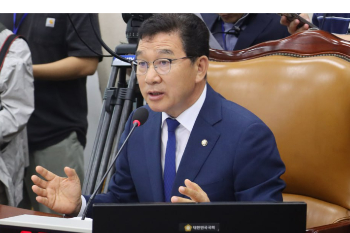 신정훈 국회 행정안전위원장 상임위 활동 모습. 신 위원장실 제공