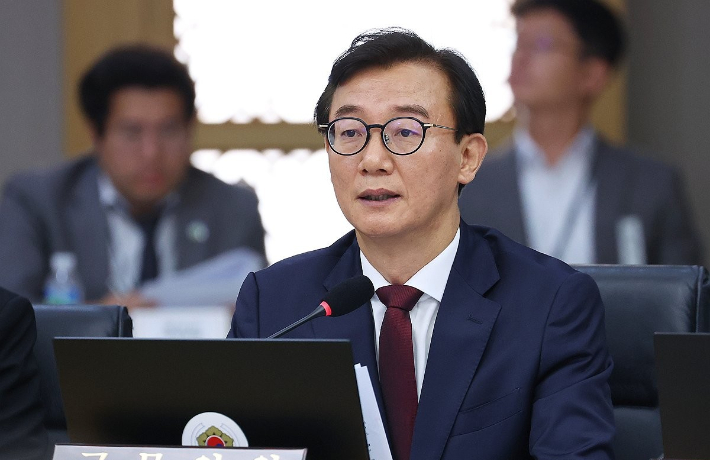 전재수 해양수산부 장관이 지난달 16일 정부세종청사에서 열린 제42회 국무회의에서 발언하고 있다. 연합뉴스