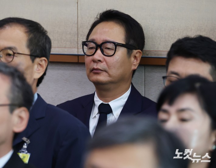 국감 출석한 김태형 21그램 대표