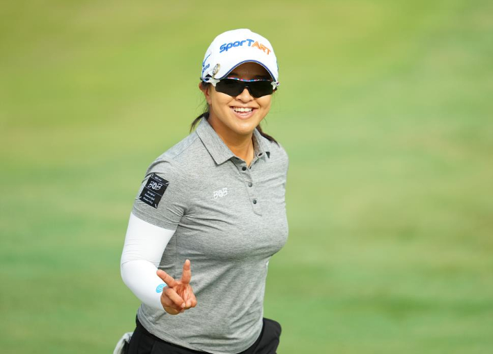 LPGA 투어 BMW 레이디스 챔피언십 우승자 김세영. BMW 레이디스 챔피언십 대회 조직위원회
