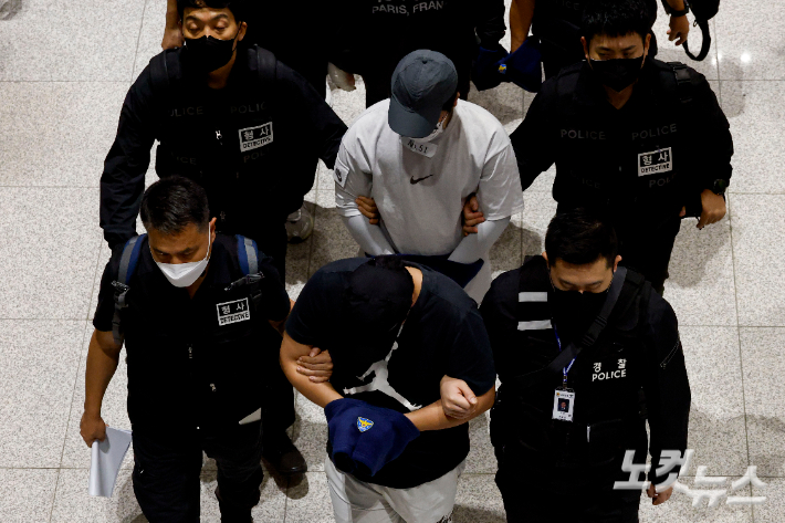 황진환 기자
