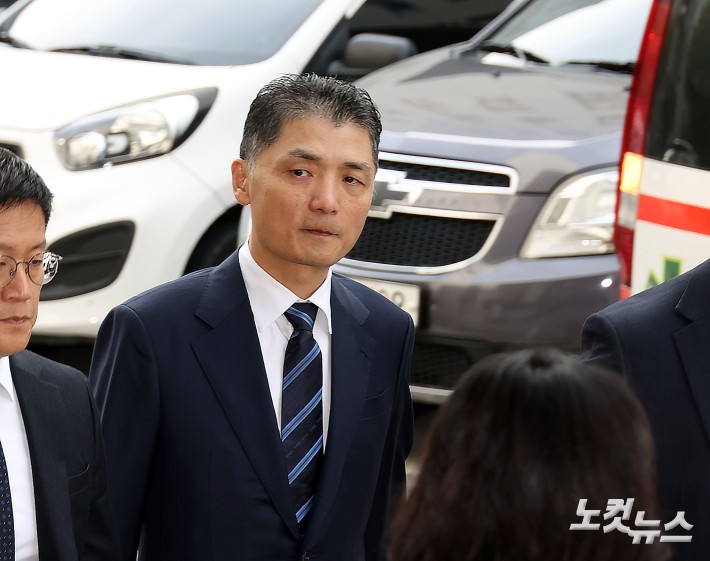 카카오 김범수, 1심 선고공판 출석