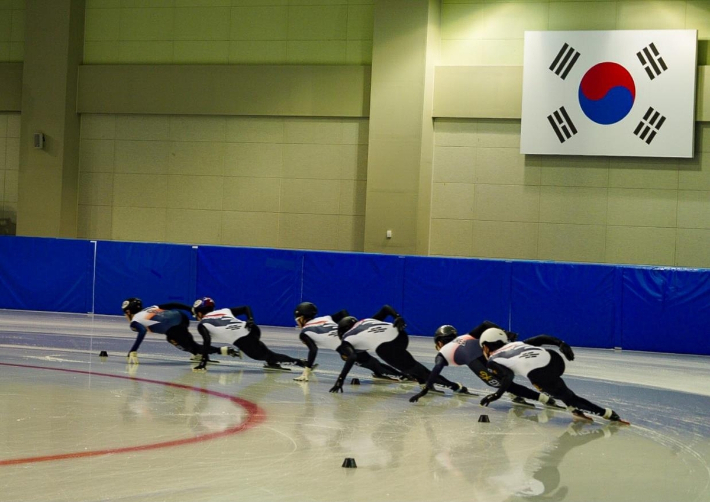 한국 쇼트트랙 국가대표 선수들의 훈련 모습. 연합뉴스 