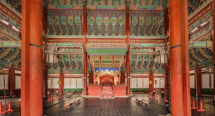경복궁 근정전 어좌. 국가유산청 궁능유적본부 제공