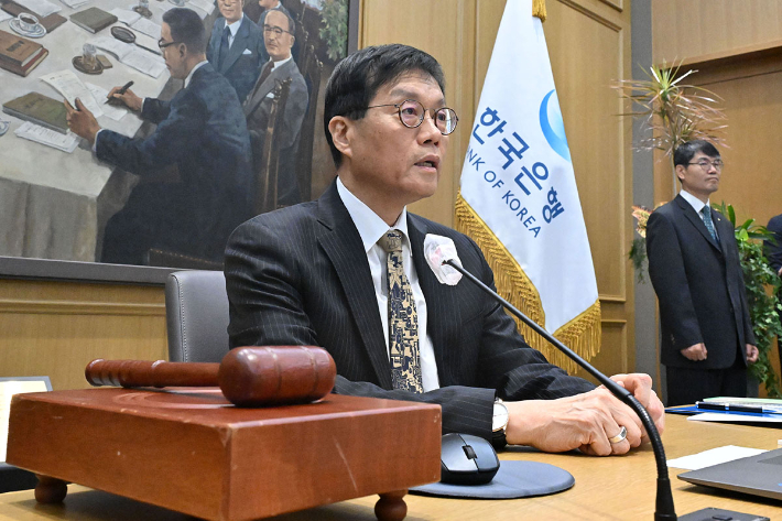 한은, 기준금리 3연속 동결…연 2.50%[노컷네컷]