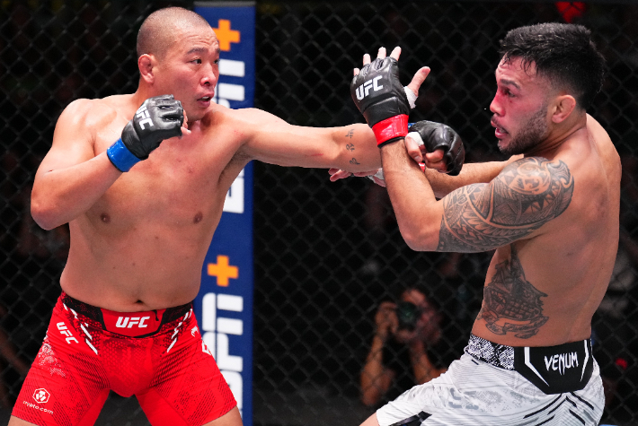 박준용(사진 왼쪽)의 경기 장면. UFC 제공