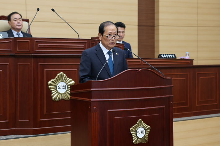 윤동진 의원. 보성군의회 제공
