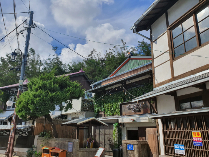 드라마 동백꽃필 무렵 촬영지 구룡포 가옥거리. 포항시 제공 
