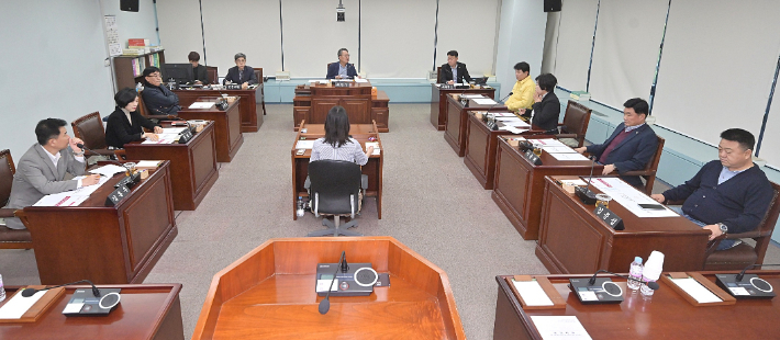 상수원대책 특별위원회. 강릉시의회 제공