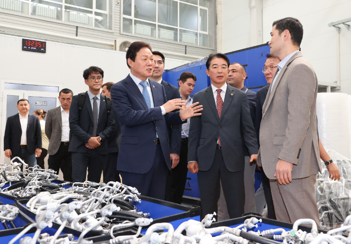 경남대표단 우즈베키스탄 투자 협력교류. 경남도청 제공