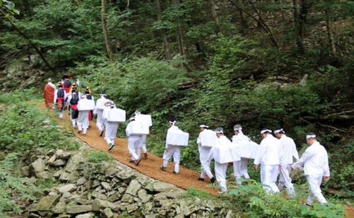 조선왕조실록 이안 재현행사. 정읍시 제공