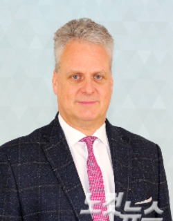 토어스텐 쾰러(Torsten Köhler)드레스덴 상공회의소 교육담당 이사. 상공회의소 제공