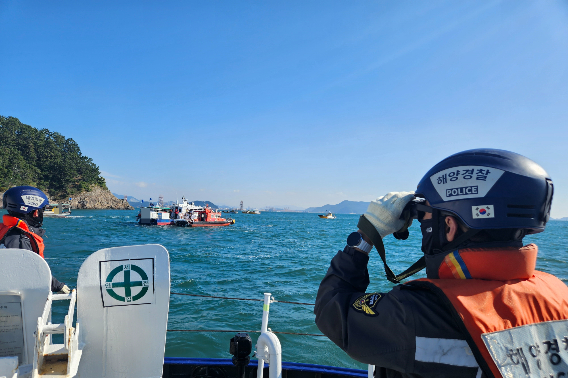 창원해경 제공