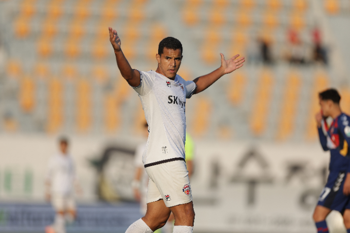 유리 조나탄. 한국프로축구연맹