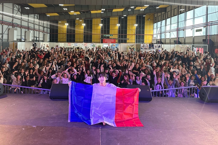 태호는 프랑스 툴루즈에서 열린 K팝 페스티벌에 초청받아 무대를 꾸몄다. 에이치 에이 엠 제공 