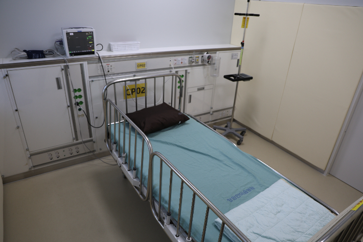 관찰병상. 경남도청 제공 