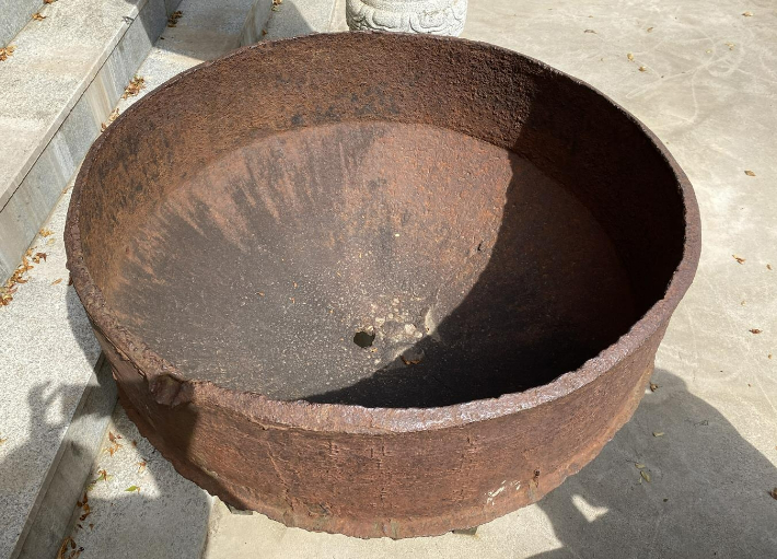 전남도 지정문화유산-담양 보리암명 철제 수정. 전라남도 제공