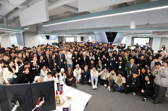 2023년 애플 디벨로퍼 아카데미 수료식. 포항시 제공