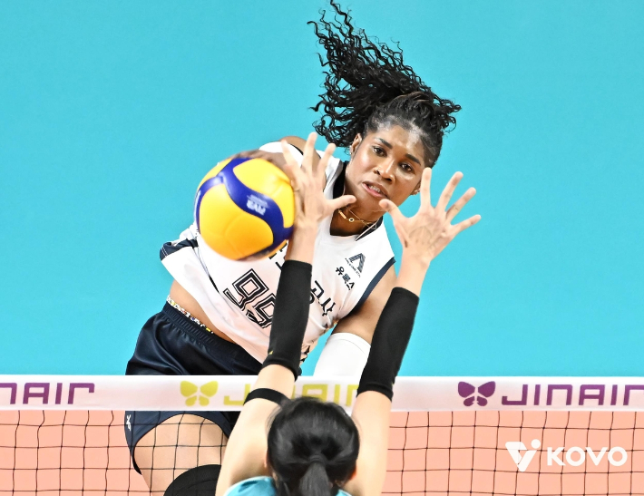 도로공사 주포 모마. 한국배구연맹 