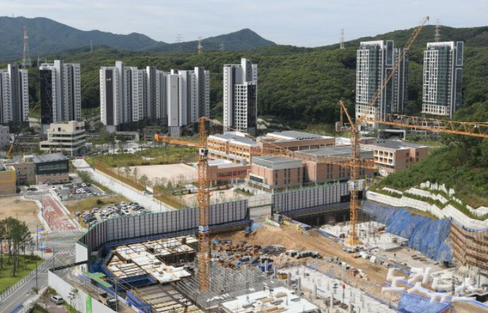 경기도 성남시 분당구 대장동 개발사업 현장 모습.