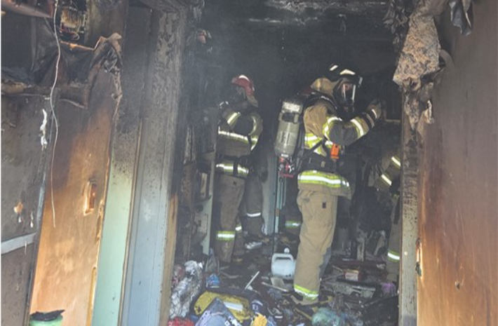 경주 동천동 빌라 1층서 화재…인명피해 없어